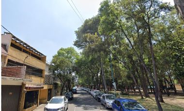 CASA EN REMATE COYOACAN