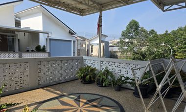 Disewakan rumah di Discovery - Sektor 7 Bintaro Jaya - TangSel