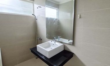 disewakan rumah baru siap huni di bintaro kebayoran residence