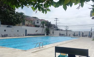 Casa en Venta Ceibos, Guayaquil