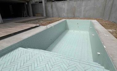 Moderna Casa de 4 habit en Isla Mocolí, Urb. Península