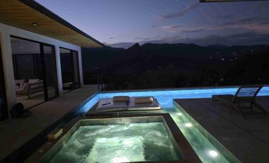 VENDO ESPECTACULAR CASA CAMPESTRE PARA ESTRENAR ANAPOIMA CUNDINAMARCA.