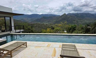 VENDO ESPECTACULAR CASA CAMPESTRE PARA ESTRENAR ANAPOIMA CUNDINAMARCA.