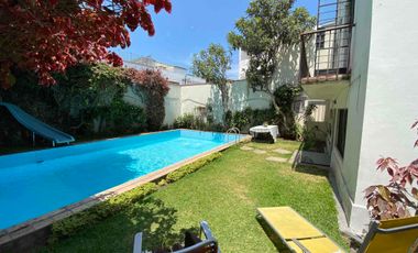 Venta casa a precio terreno San Isidro