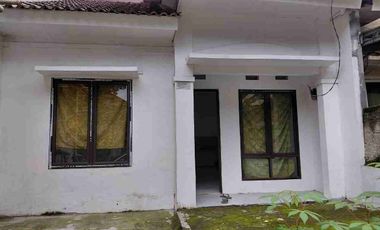 DISEWAKAN RUMAH BISA PER 6 BULAN DI DEPOK DALAM CLUSTER