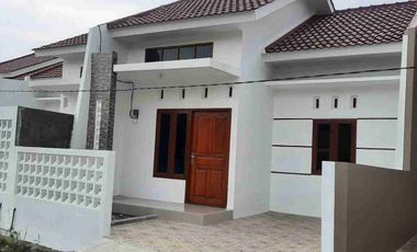 Rumah SIAP HUNI Tanah Luas Belakang Perum PLAMONGAN INDAH Batursari
