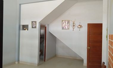 ¿Consideras mudarte a Tarapoto? Tenemos una casa familiar de 2 pisos con 9 cuartos en la Banda de Shilcayo.
