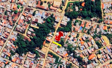 ¿Consideras mudarte a Tarapoto? Tenemos una casa familiar de 2 pisos con 9 cuartos en la Banda de Shilcayo.