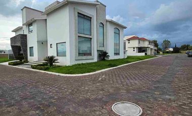 Rancho El Mesón Calimaya Amueblada en renta