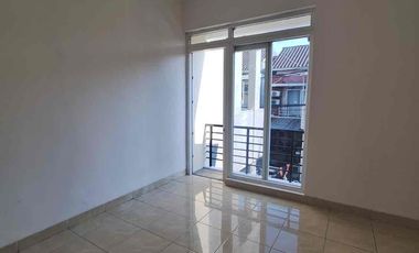 Rumah Shm Siap Huni Di Park Residence