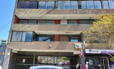 ARRIENDO AMPLIO Y CENTRICO DEPARTAMENTO