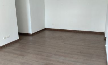 ARRIENDO AMPLIO Y CENTRICO DEPARTAMENTO