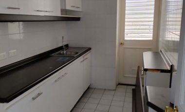 ARRIENDO AMPLIO Y CENTRICO DEPARTAMENTO