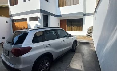 Casa en venta de 300 mts²