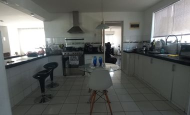 Casa en venta de 300 mts²