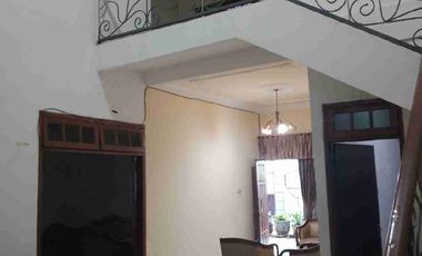 Disewakan Rumah Mojoklangru Kidul 2 Lantai Siap Huni