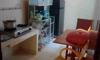 Di sewakan Rumah furnised dlm komplek perumahan dkt RS condongcatur