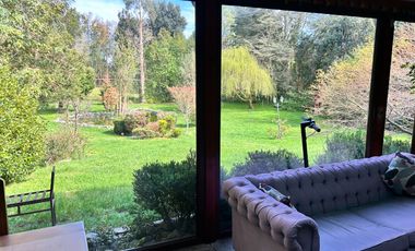 EN VENTA ESPECTACULAR Y AMPLIA CASA EN PUERTO VARAS A PASOS DE COLEGIO ALEMAN