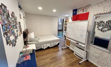 EN VENTA ESPECTACULAR Y AMPLIA CASA EN PUERTO VARAS A PASOS DE COLEGIO ALEMAN