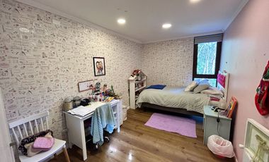 EN VENTA ESPECTACULAR Y AMPLIA CASA EN PUERTO VARAS A PASOS DE COLEGIO ALEMAN