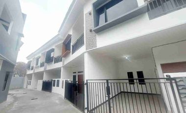 Rumah Indent Di Bintara Jaya dekat Tol Becakkayu Kalimalang