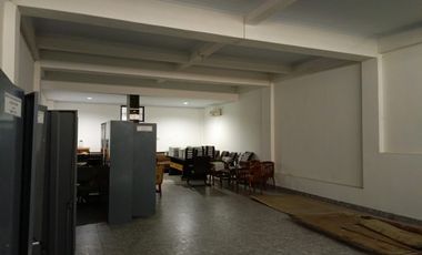 JUAL TANAH SHM PEKARANGAN BONUS RUKO 2 LANTAI DI JALAN MAGELANG