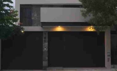 MAGNÍFICA CASA EN VENTA