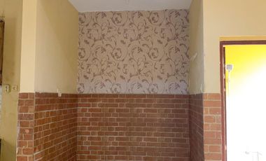 Rumah siap huni di kompleks perumahan Lingkar