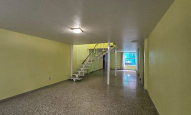 CASA EN VENTA A UNOS PASOS DE PLUTARCO ELIAS CALLES