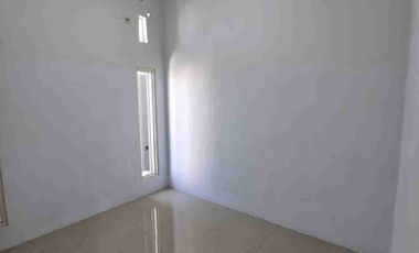 sewa rmh 2Lt minimalis di krg asem 7menit ke UNAIR,GLX mall dll