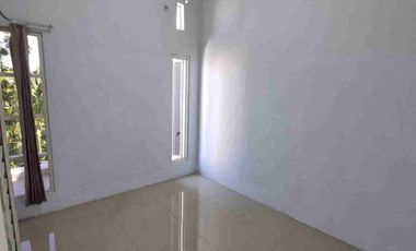 sewa rmh 2Lt minimalis di krg asem 7menit ke UNAIR,GLX mall dll