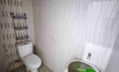 sewa rmh 2Lt minimalis di krg asem 7menit ke UNAIR,GLX mall dll