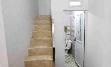 sewa rmh 2Lt minimalis di krg asem 7menit ke UNAIR,GLX mall dll