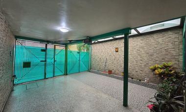 CASA EN VENTA A UNOS PASOS DE PLUTARCO ELIAS CALLES