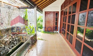 Rumah Strategis Kuta Bali Selangkah ke Pantai, Cocok Guest House & Kos