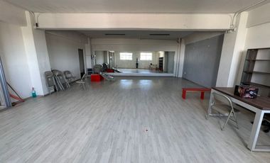 LOCAL COMERCIAL EN RENTA PLAZA ZENDERA SAN PEDRO CHOLULA 101 M2