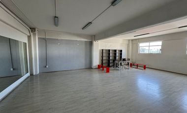 LOCAL COMERCIAL EN RENTA PLAZA ZENDERA SAN PEDRO CHOLULA 101 M2