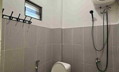 Dijual Hotel Aktif Dekat Raya Merr Surabaya Timur Strategis Cocok untuk Usaha Bisnis Penginapan