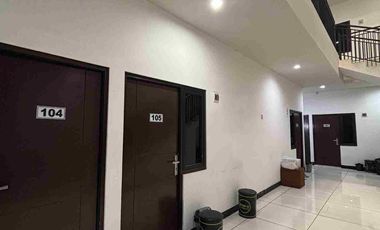 Dijual Hotel Aktif Dekat Raya Merr Surabaya Timur Strategis Cocok untuk Usaha Bisnis Penginapan