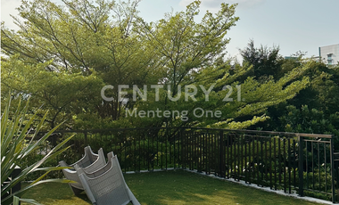 Luxury 3-Storey House for Rent in Menteng, Central Jakarta – 5+1 Bedrooms, Full Furnished, Private Pool, IDR 700 Million/Year