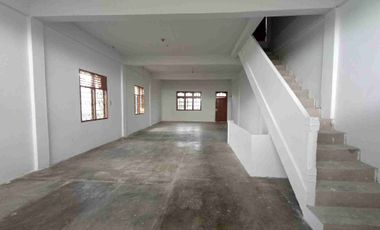 Dijual Ruko 2 lantai di Jl S.Kampar kec Lima puluh P.Baru