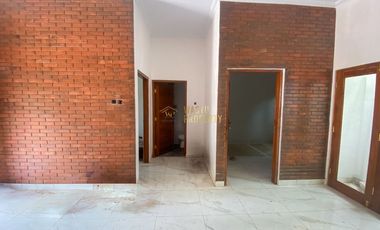 RUMAH SIAP HUNI DESIGN ETNIK MODERN DI BOROBUUR