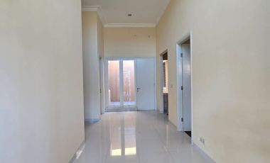 Disewakan Rumah Siap Huni Baru Gress Cluster Sapphire, Pondok Tjandra