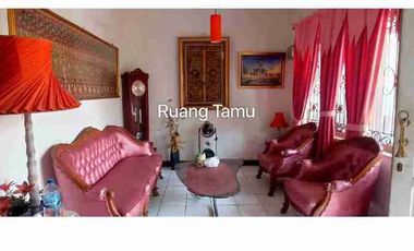 Dijual Rumah Kos UI dan Rumah Utama di Depok