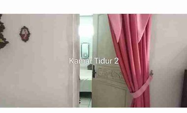 Dijual Rumah Kos UI dan Rumah Utama di Depok