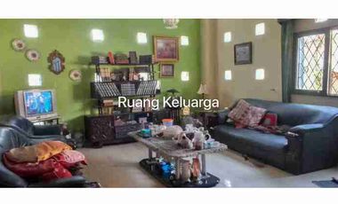 Dijual Rumah Kos UI dan Rumah Utama di Depok