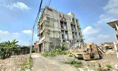 Kos Exclusive Full Furnish 35 KT Kawasan UNS Strategis Finishing