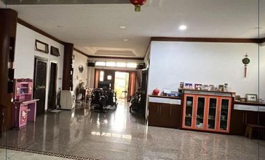 Disewakan Ruko Sangat Strategis di Pinggir Jalan Untuk Usaha & Tempat Tinggal, Grogol Jakarta Barat