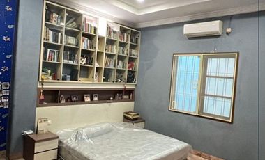 Disewakan Ruko Sangat Strategis di Pinggir Jalan Untuk Usaha & Tempat Tinggal, Grogol Jakarta Barat