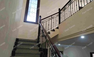 Dikontrakkan Villa Bukit Mas,May Jend Sungkono